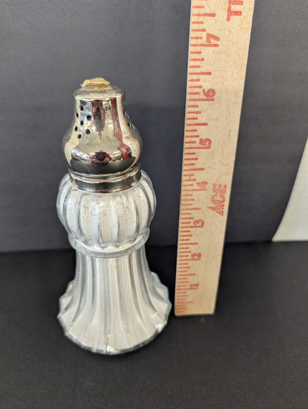 Vintage ribbed clear